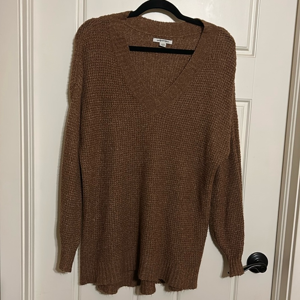 American Eagle size small sweater